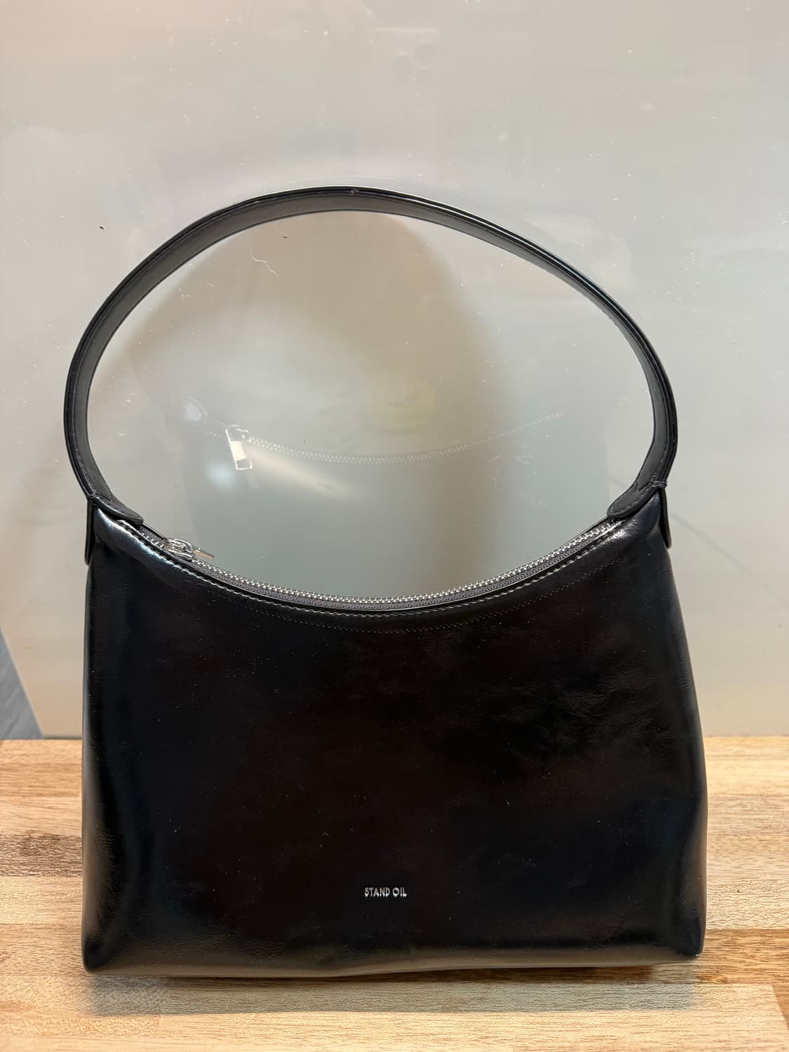 스텐드오일 풀럼백 블랙 상품이미지1