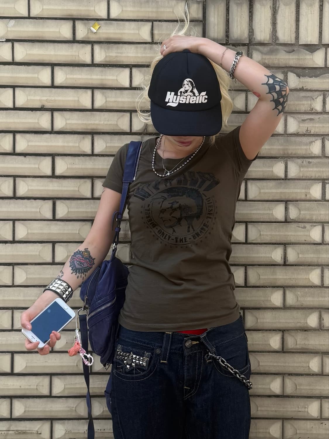 디젤 모히칸 카키 슬림핏 반팔 상품이미지1