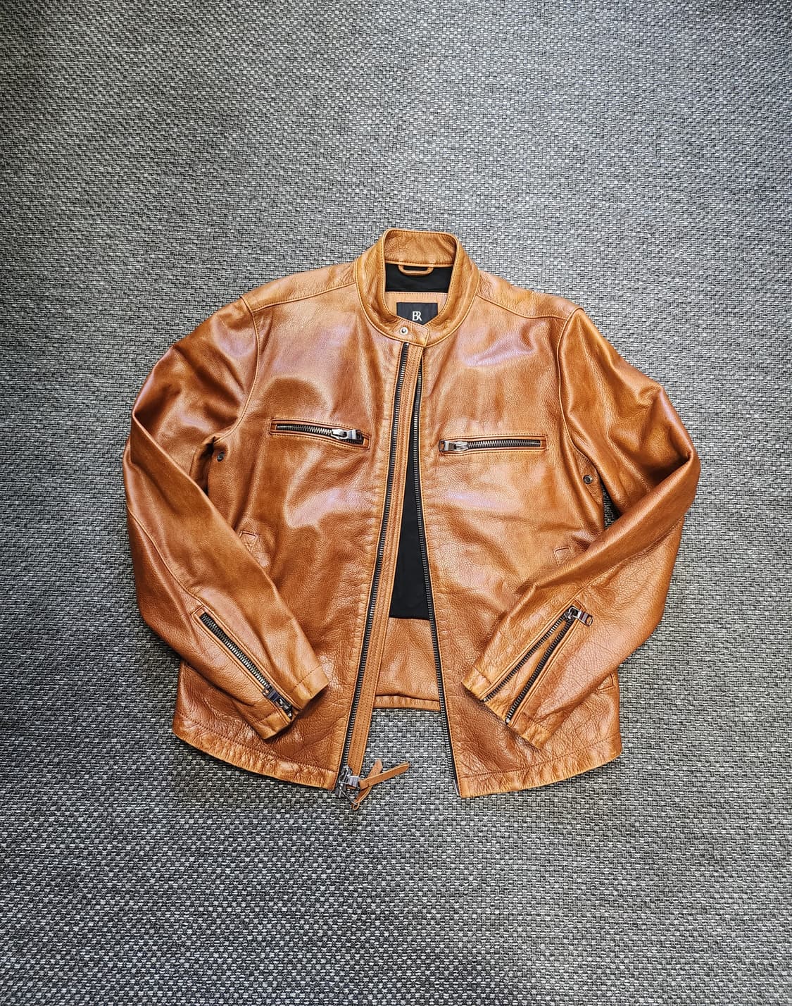 바나나리퍼블릭 가죽 싱글 바이커 자켓   M.L  상품이미지3