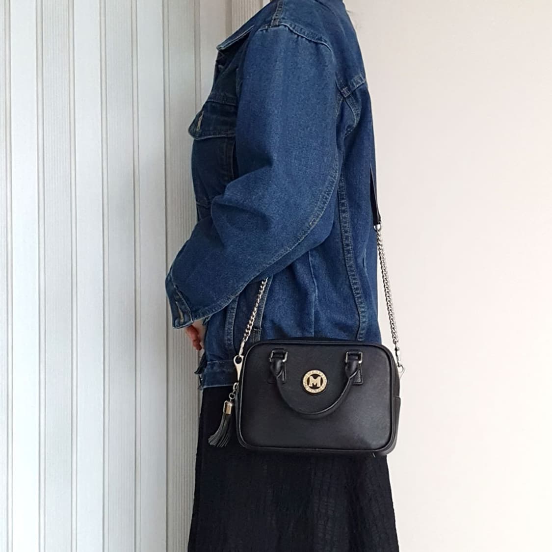 메트로시티 태슬장식 체인 사각 크로스백 중고 가방 은피아노 상품이미지1