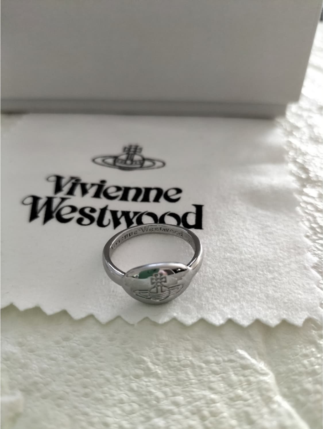 비비안웨스트우드 아카이브 orb 각인 디테일링 반지 상품이미지1