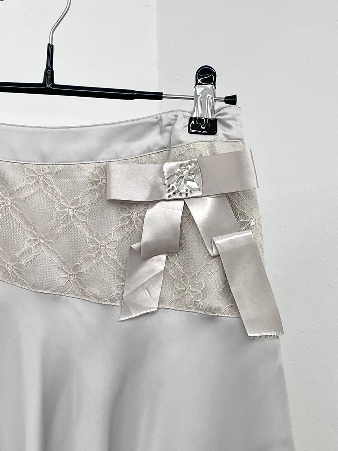 페어리 새틴 레이스 리본 스커트 상품이미지3