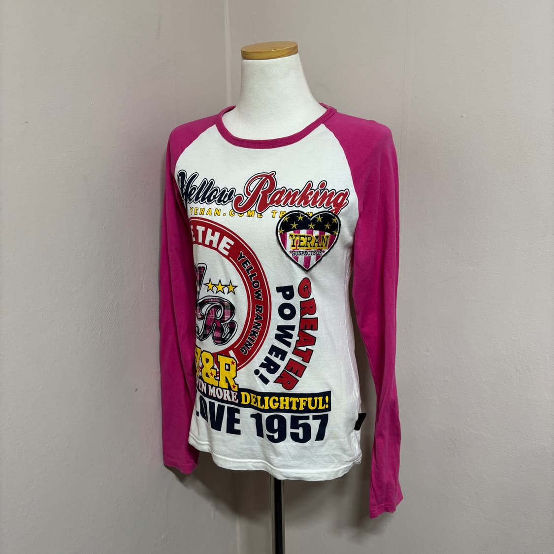 옐로우 랭킹 핑크색 레글런 긴팔 티셔츠 상품이미지2