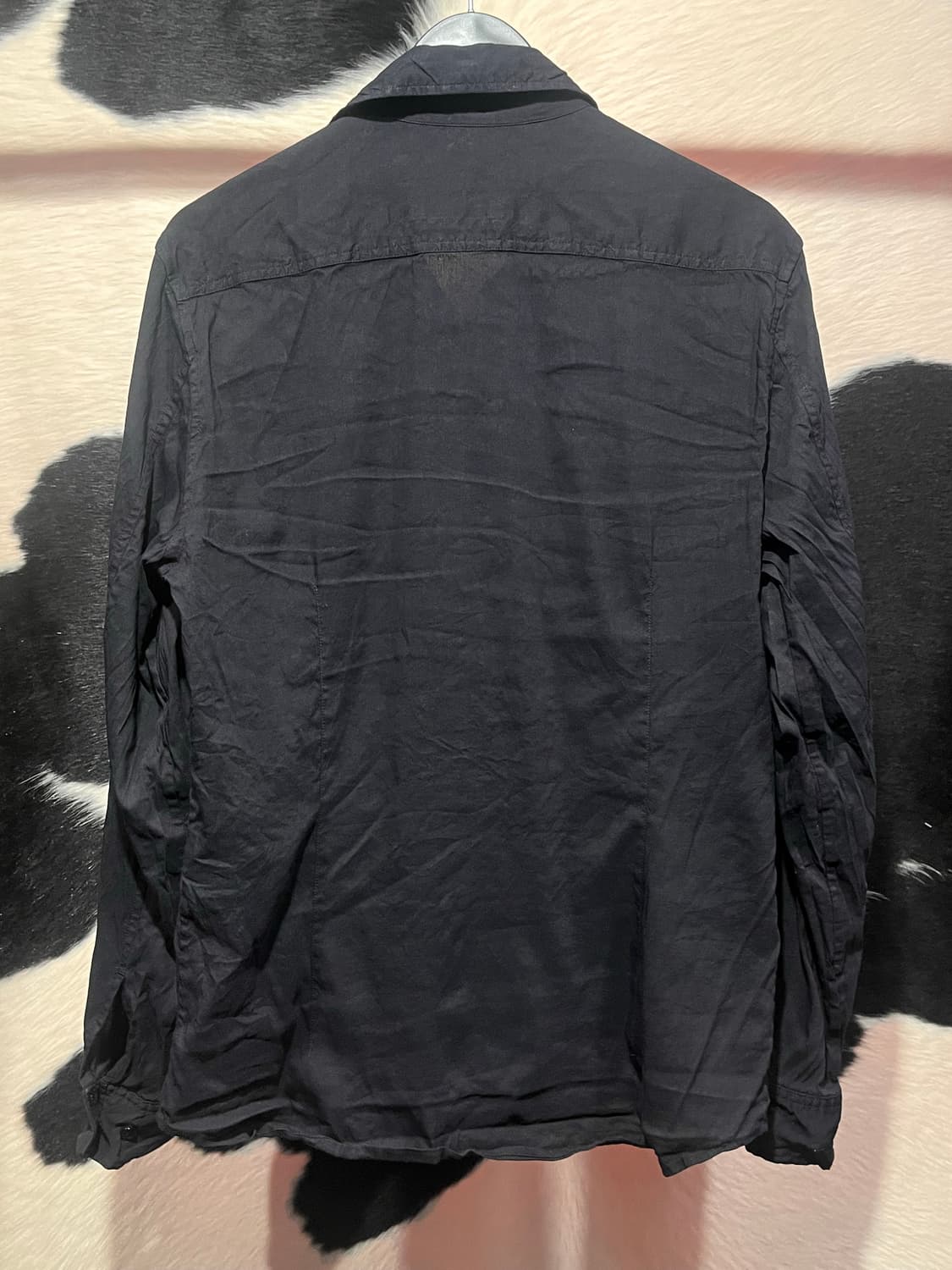 띠어리 포켓 블랙셔츠 상품이미지5