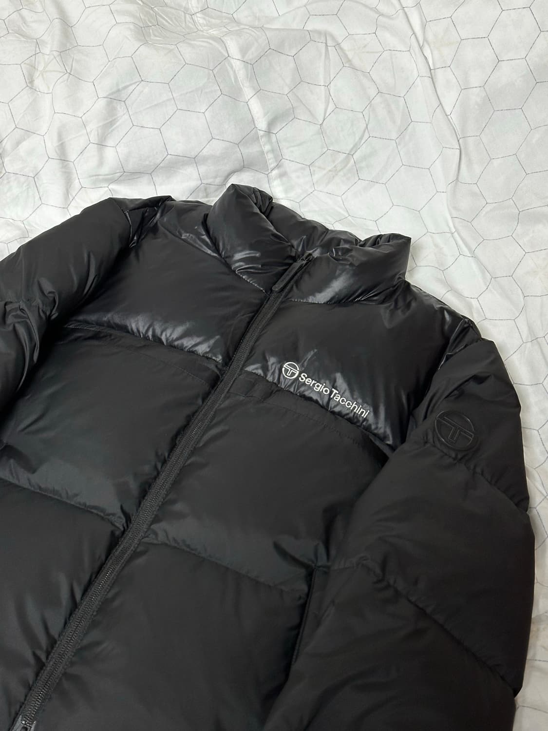 (새상품)세르지오 타키니 에어쿠쉬 패딩 S 사이즈 블랙 상품이미지4