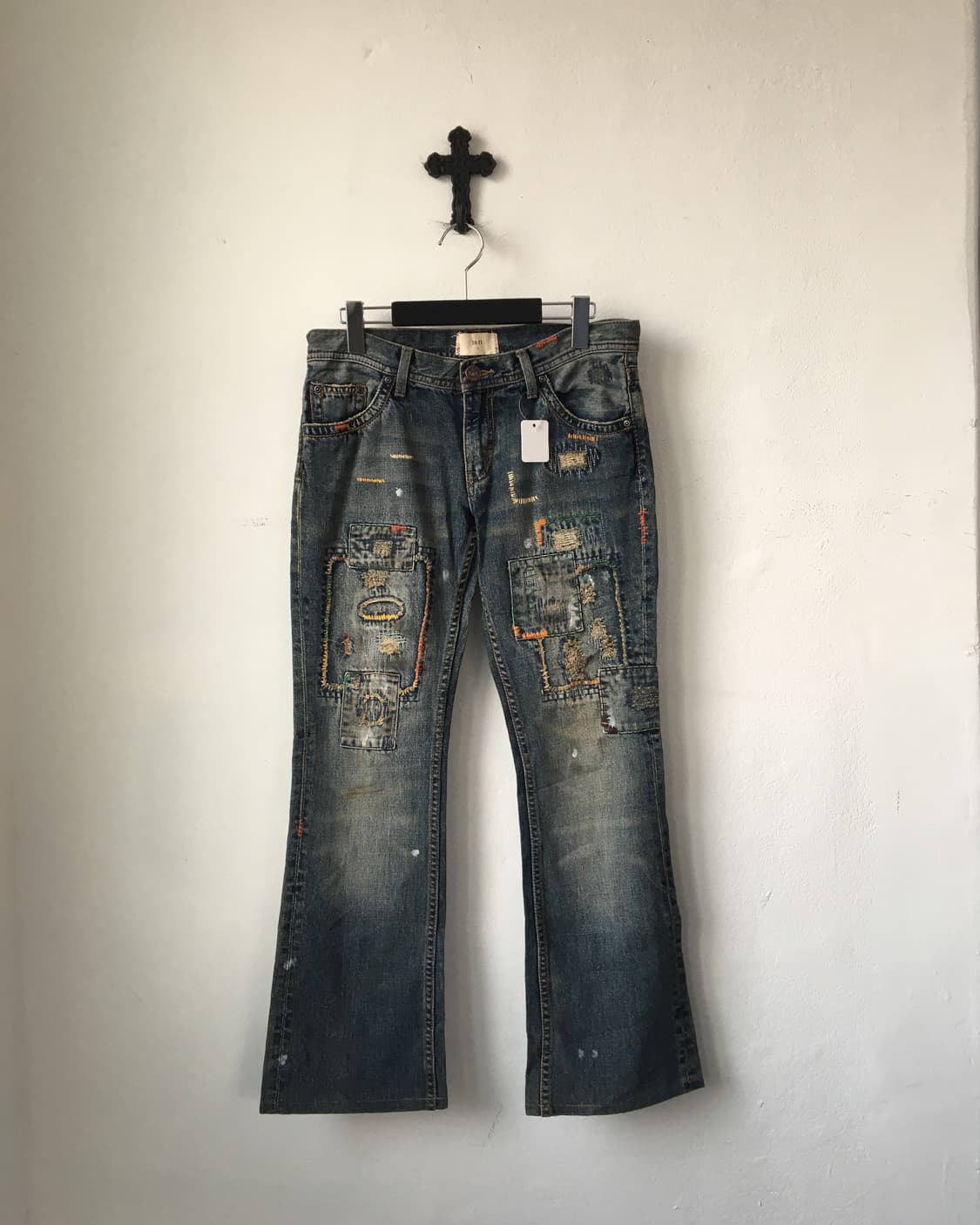 Grunge stitch point denim pants 상품이미지2