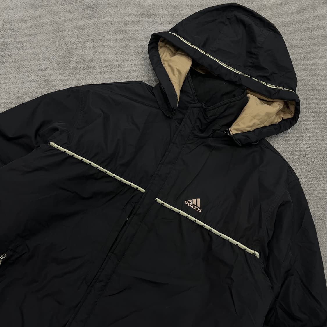 105 아디다스 00s 올드스쿨 바람막이 점퍼 상품이미지2
