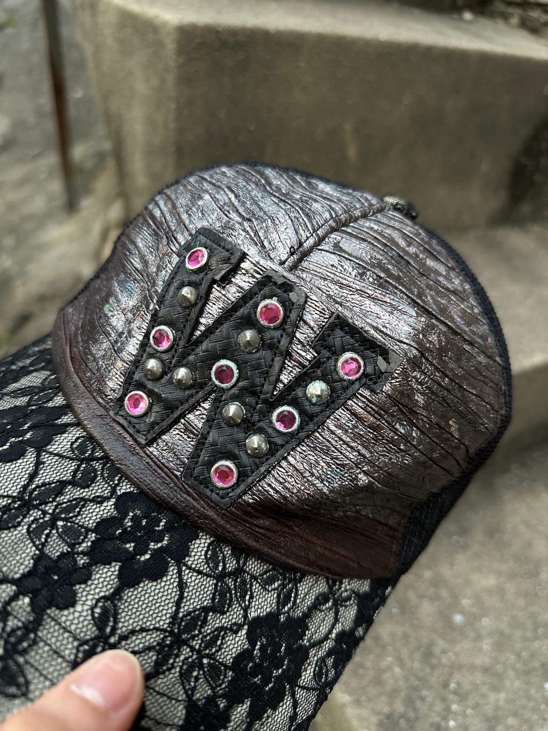 Flower embroidered leather trucker 상품이미지2