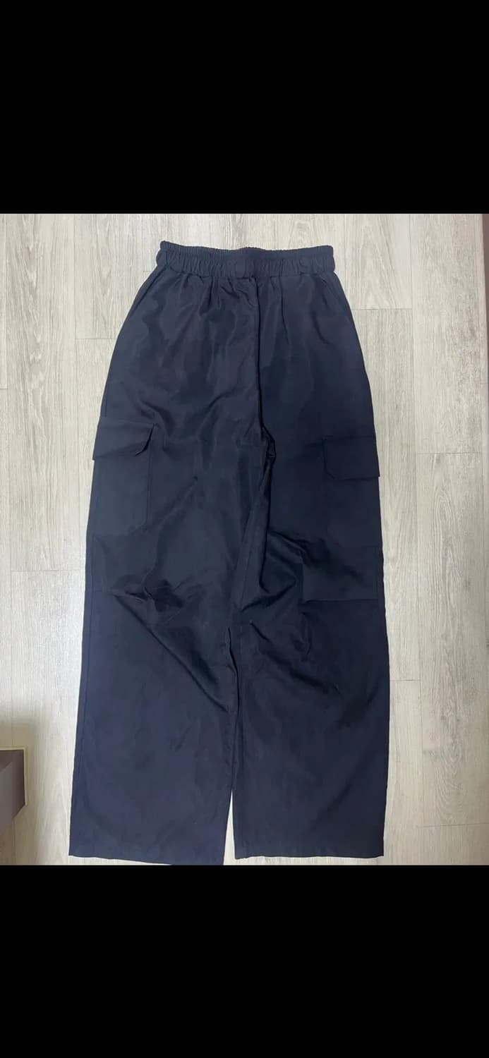 [새상품] 에이블리 프리플랜 밴딩 스트링 카고 와이드 팬츠 블랙 상품이미지2