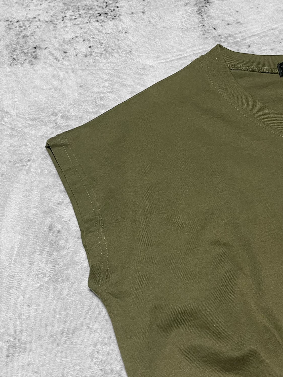 y2k bold lettering sleeveless  상품이미지3