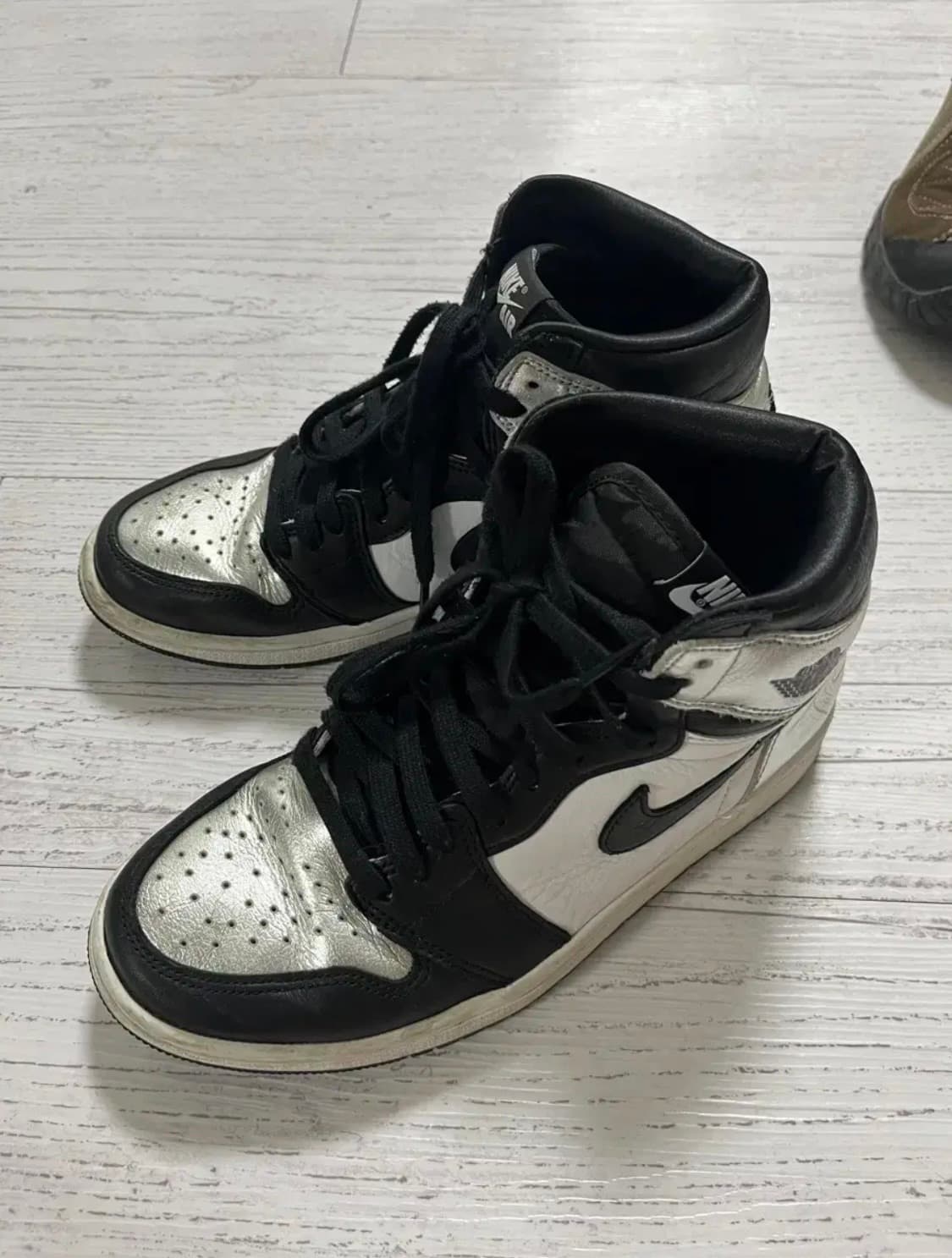(W) 조던 1 레트로 하이 OG 실버토 상품이미지1