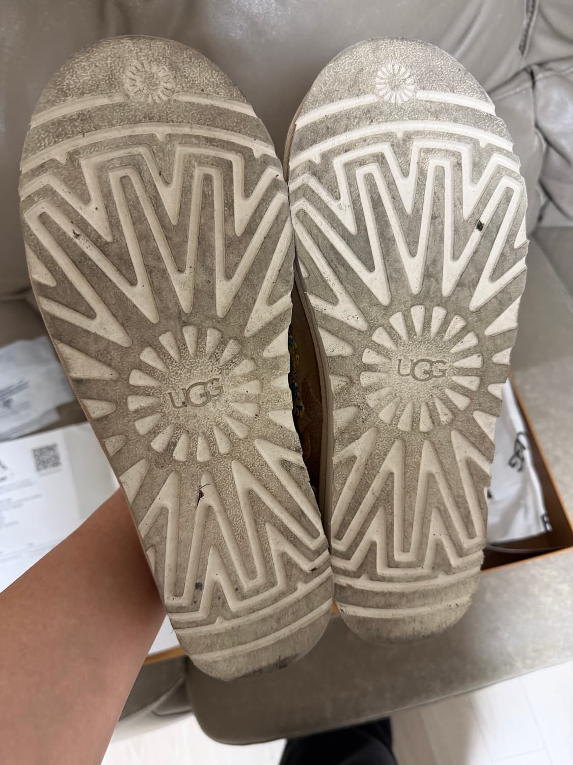 [280] 어그x팔라스 타스만 슬리퍼 체스트넛 카모 상품이미지5