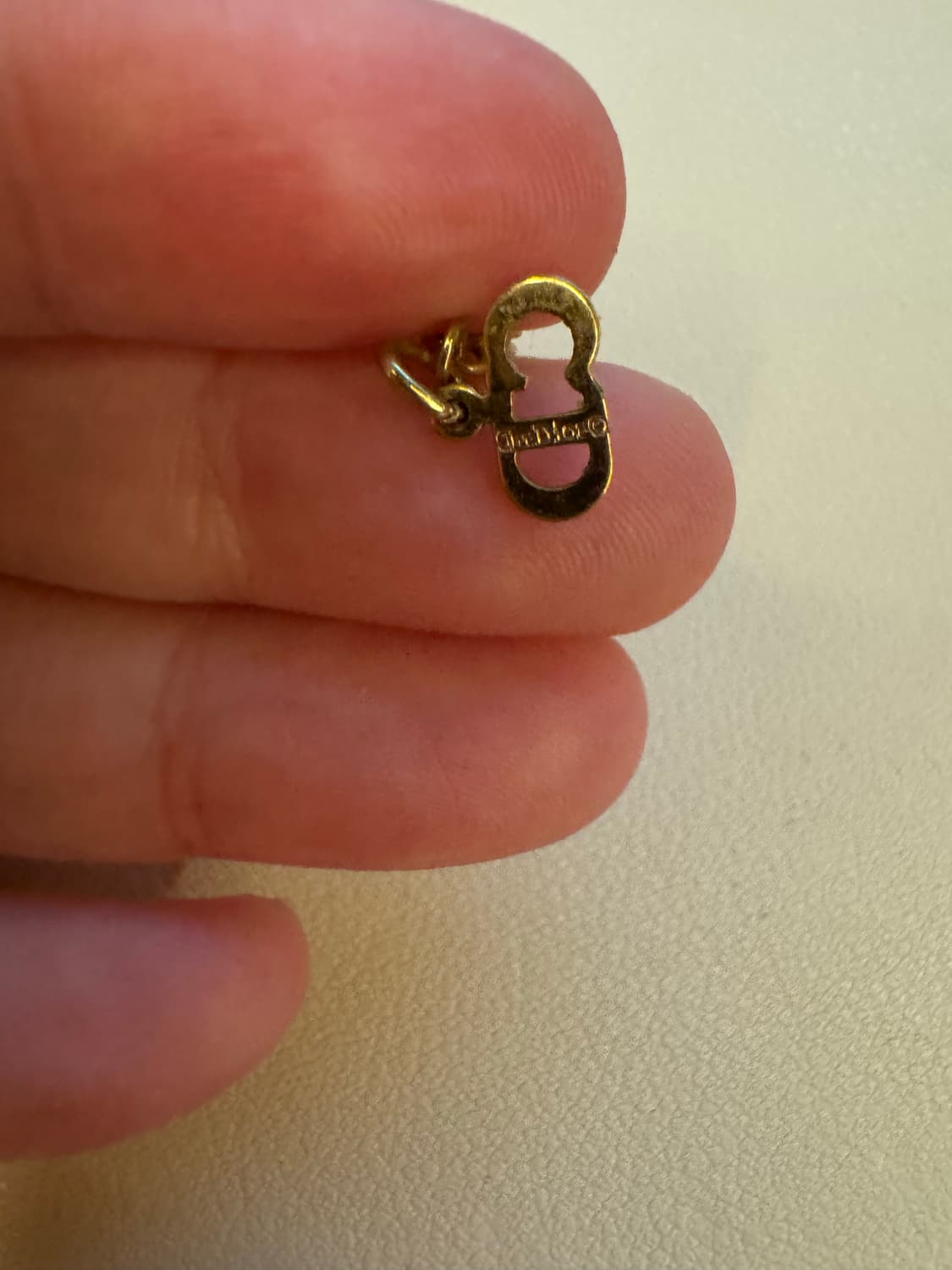 디올 금장 CD 예리 목걸이 정품  상품이미지3