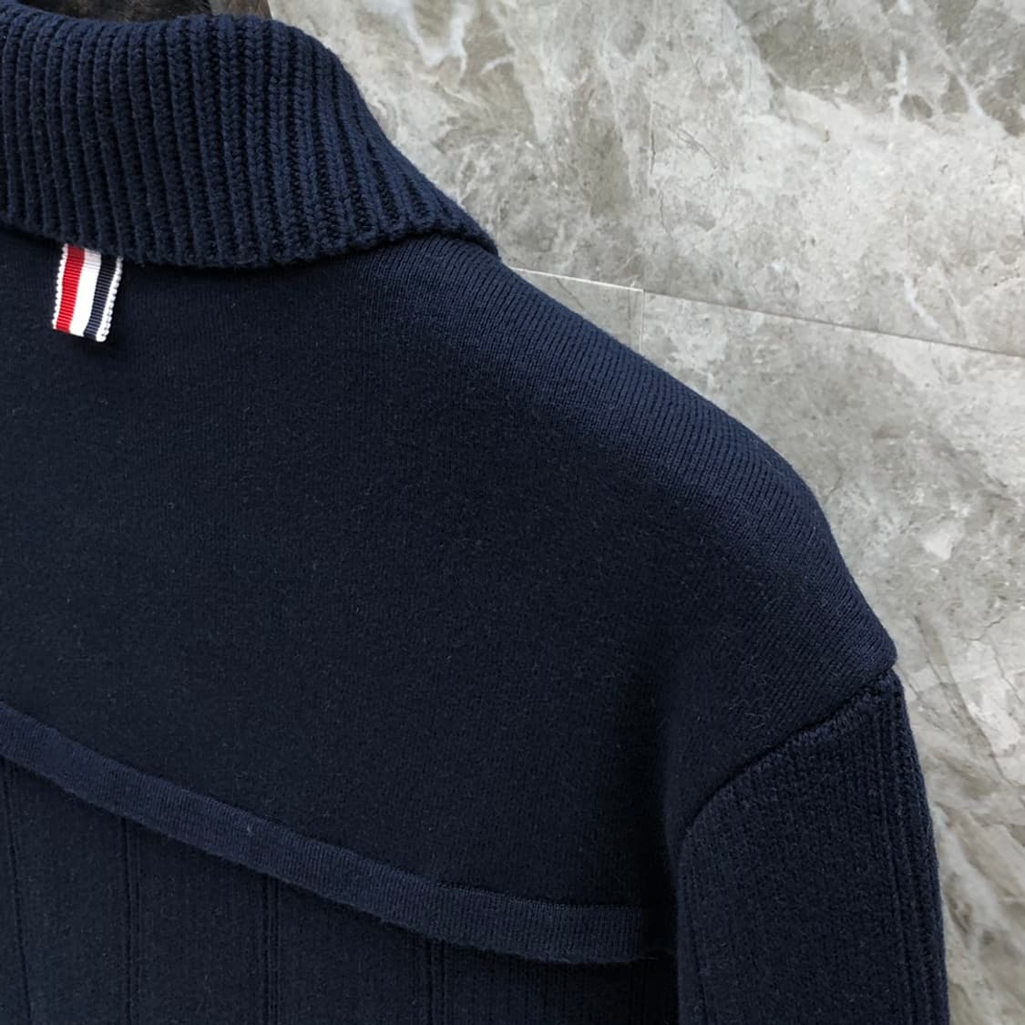 톰브라운 니트 재킷 코트 상품이미지4