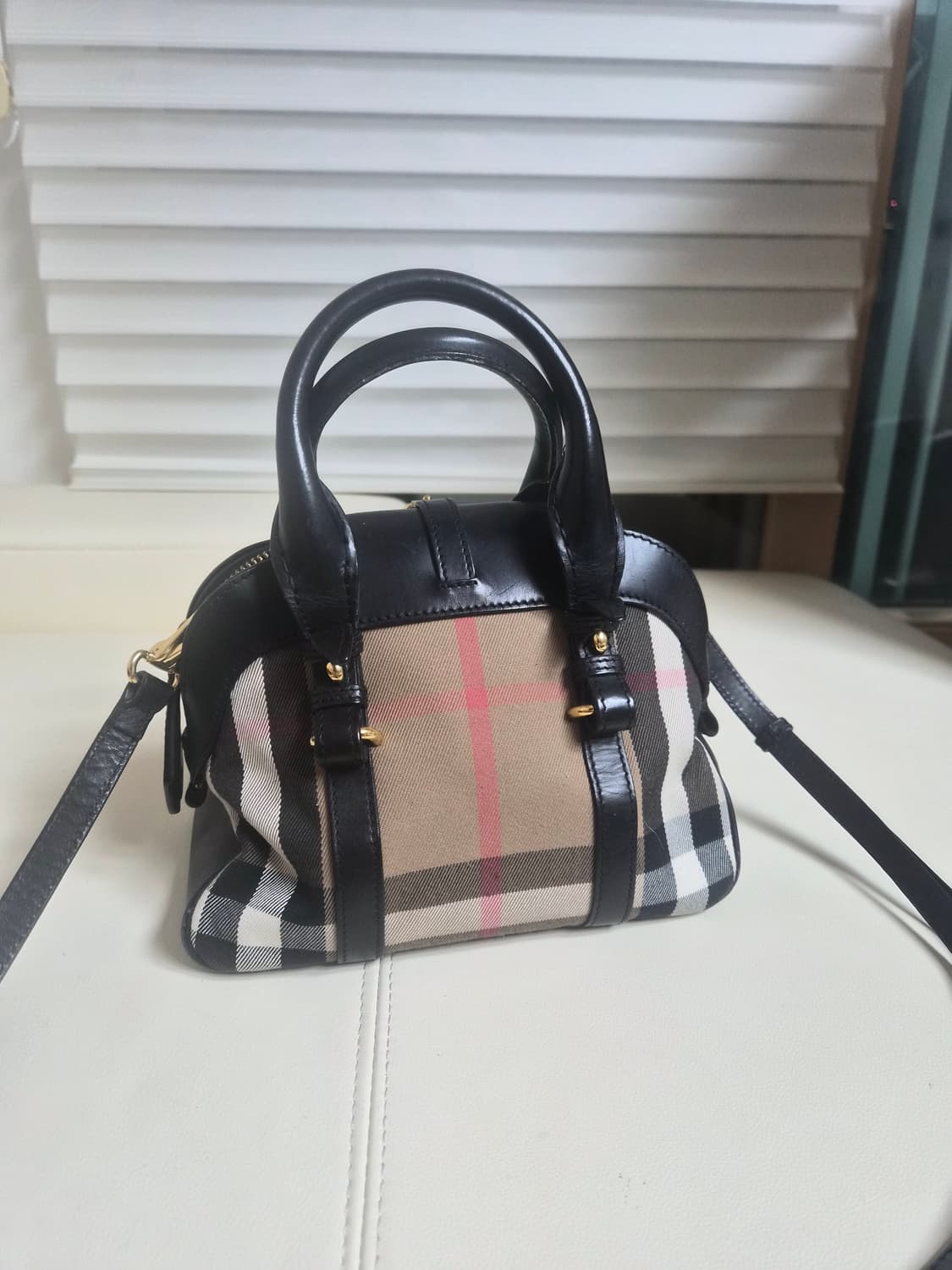 버버리정품 미니크로스백  상품이미지3