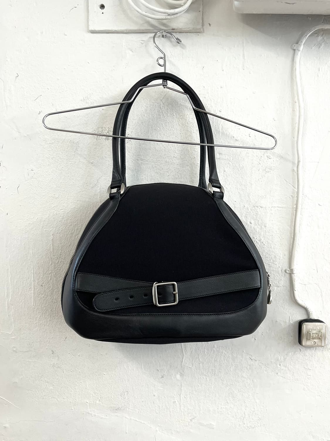 알렉산더 맥퀸 샘소나이트 레더 숄더백 상품이미지10