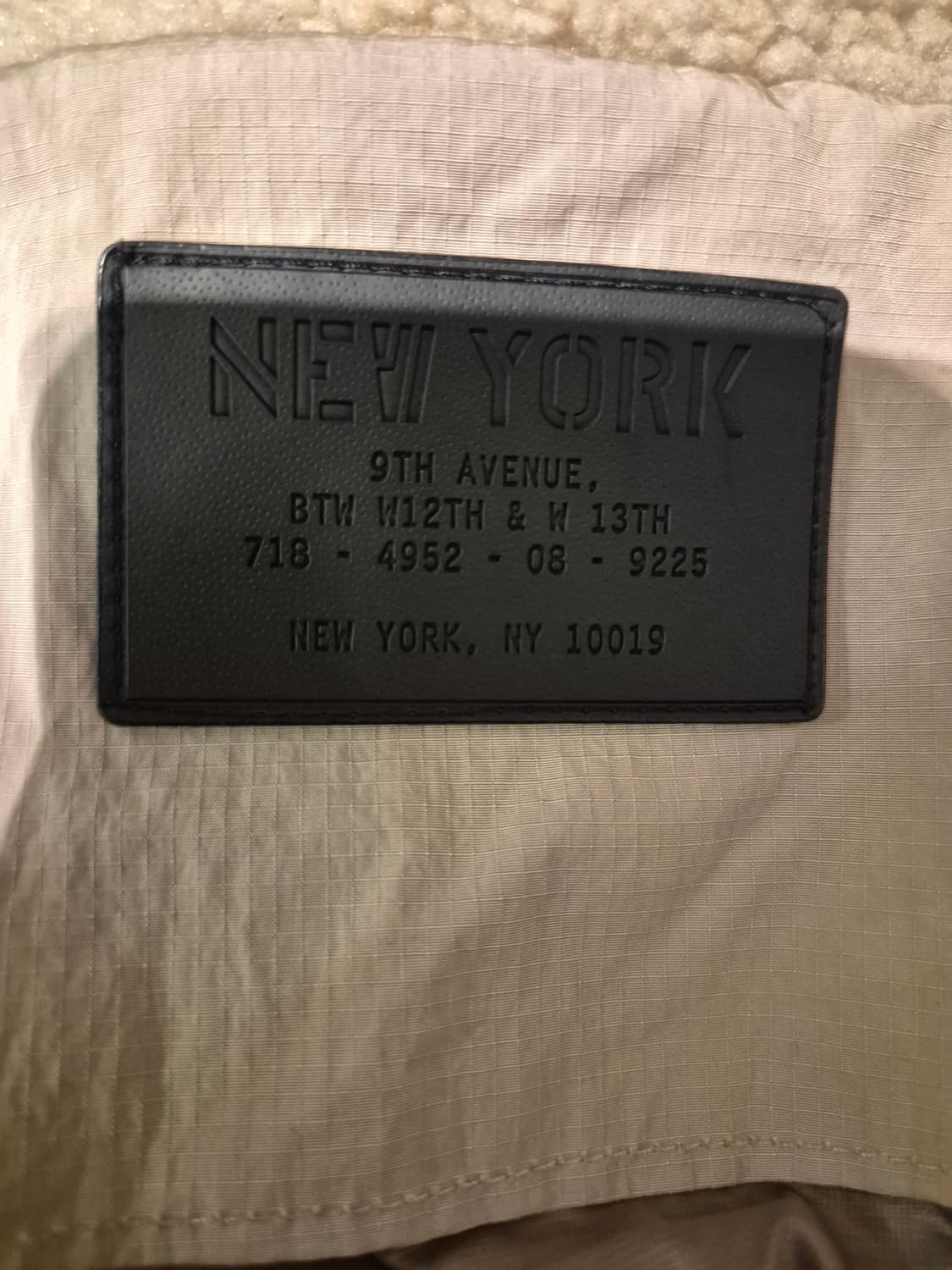 질스튜어트 뉴욕 폴리스 m 95~100 판매합니다 상품이미지2