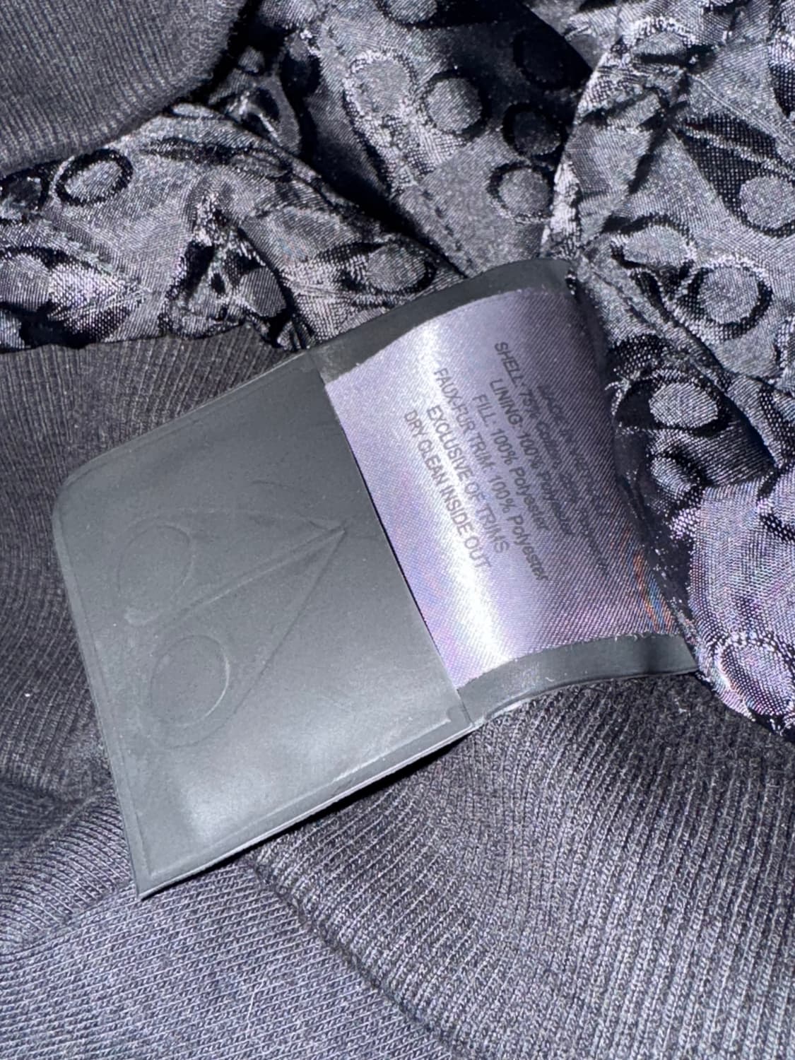 [새상품급] 무스너클 버니스웨터 후드집업 s 상품이미지5