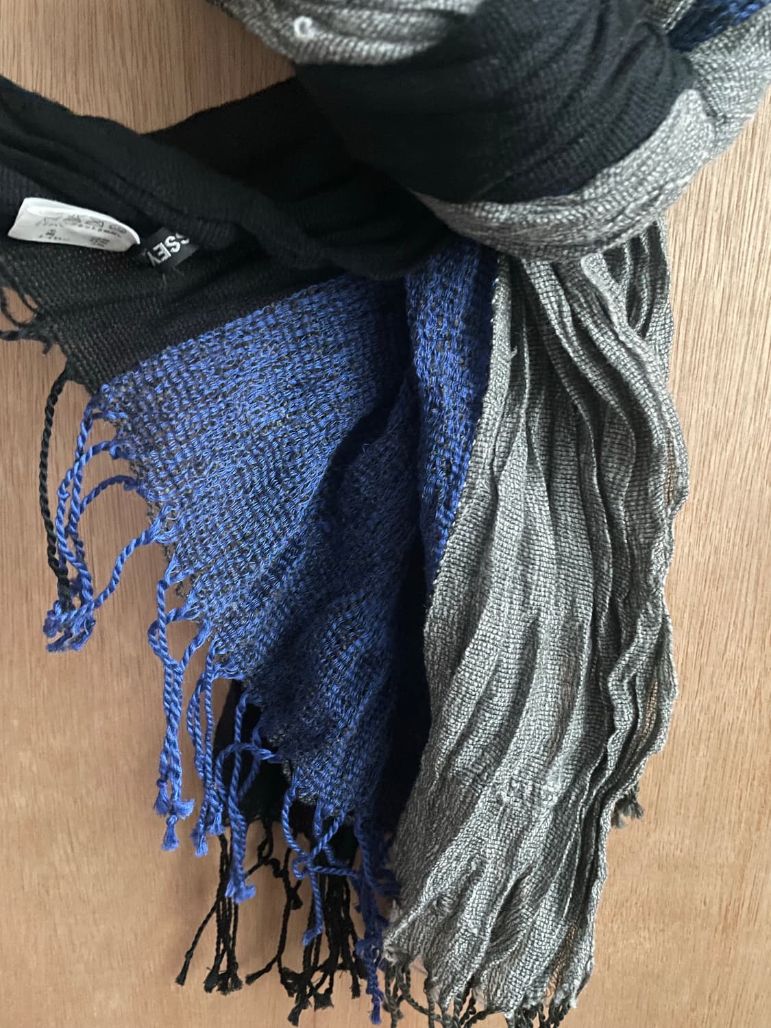 이세이미야케 멀티컬러 플리츠 머플러 상품이미지3