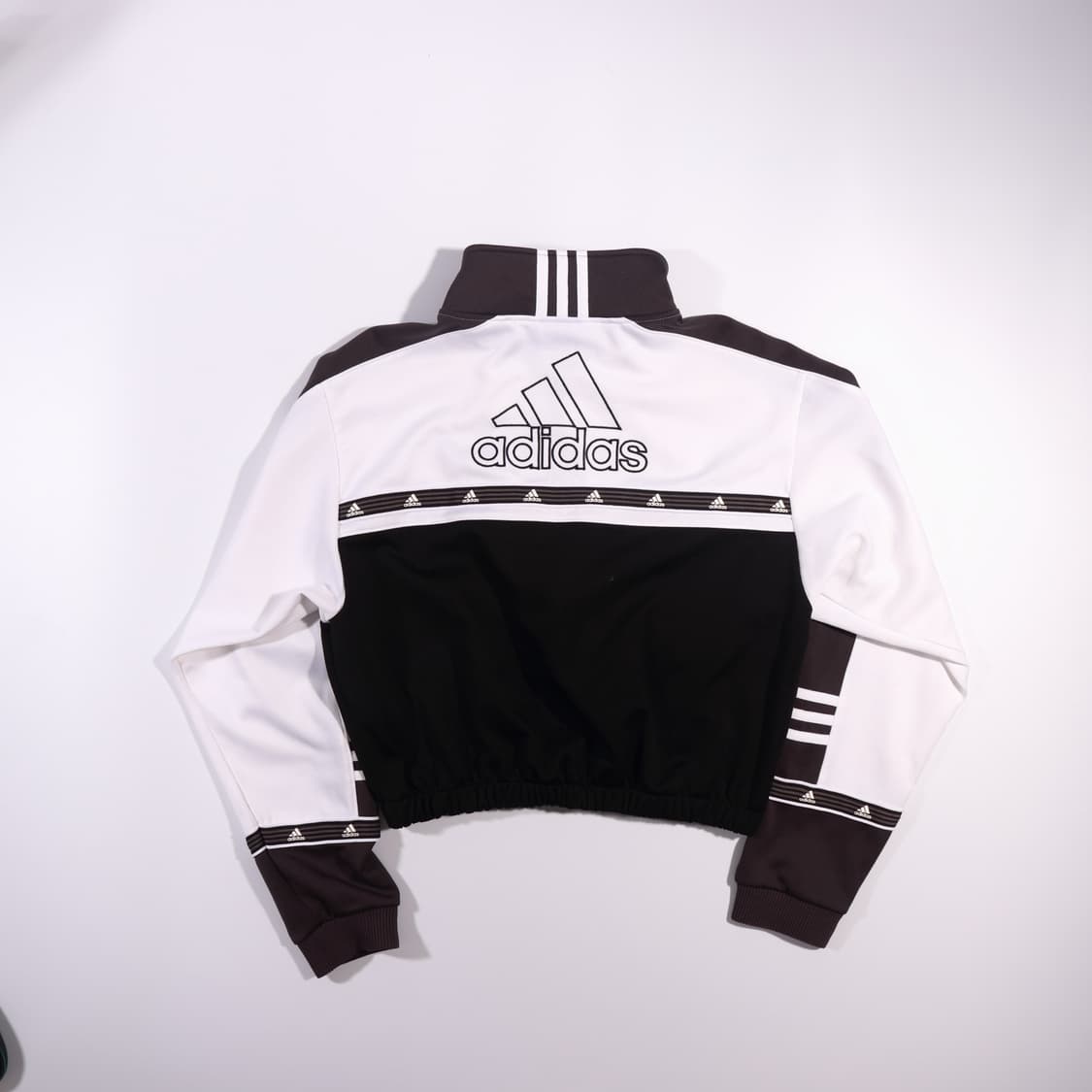 아디다스 크롭 트랙탑 져지 B253 상품이미지3