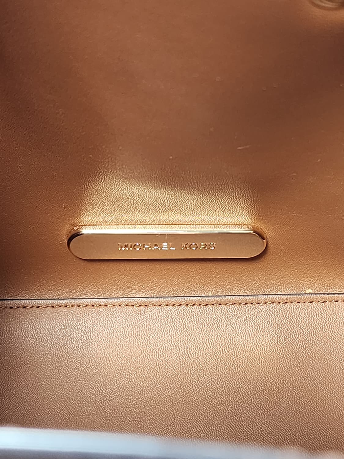 마이클코어스 MK로고 미니 버킷백  상품이미지9