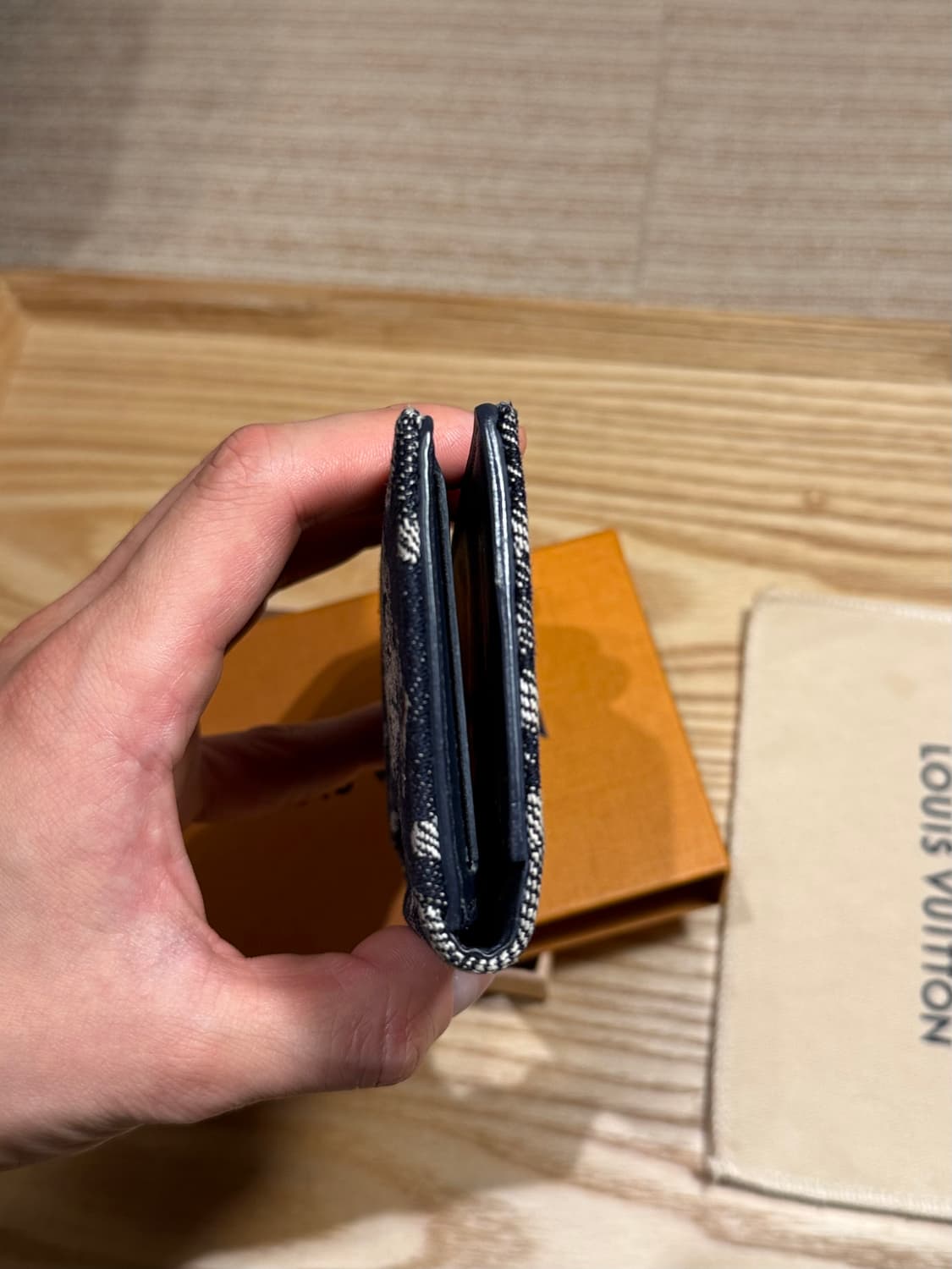 루이비통 오거나이저 테피스트리 데님 한정판 카드지갑 상품이미지4