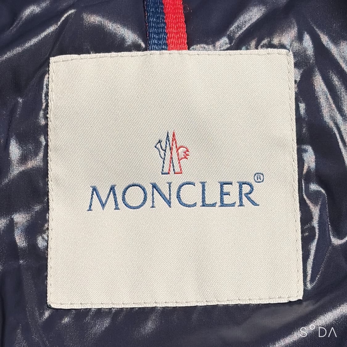 몽클레어 패딩 조끼 다크그린 상품이미지4