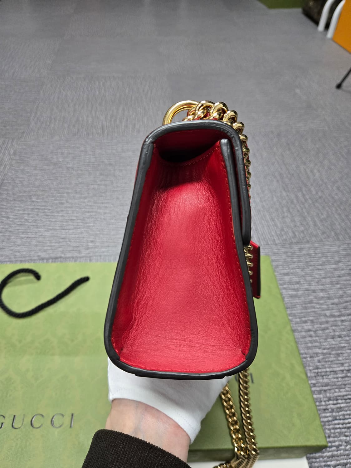 [특가][정품] 구찌 레드 패들락 숄더백 상품이미지3