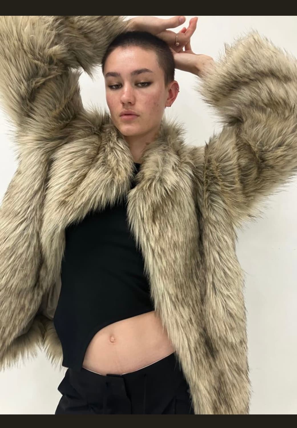 스튜디오테이블 퍼자켓 퍼코트 상품이미지1