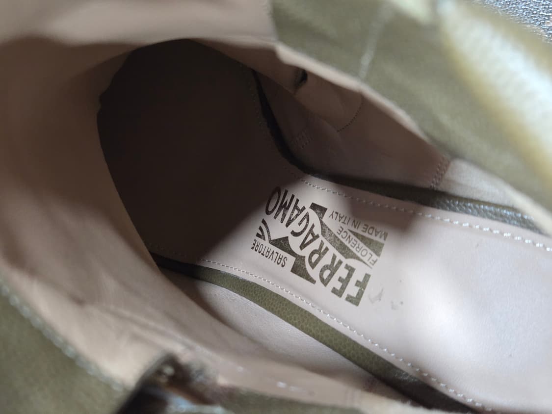 페라가모 상품이미지8