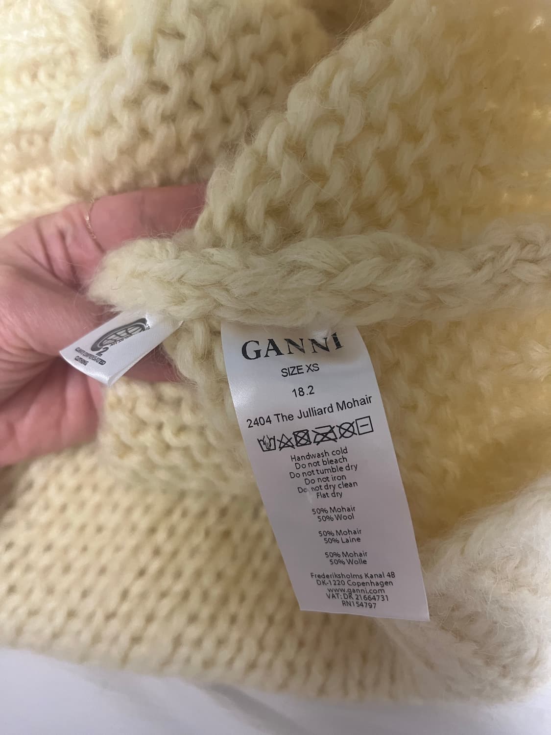 ganni 가니 퍼프 니트 새상품 팝니다 상품이미지4