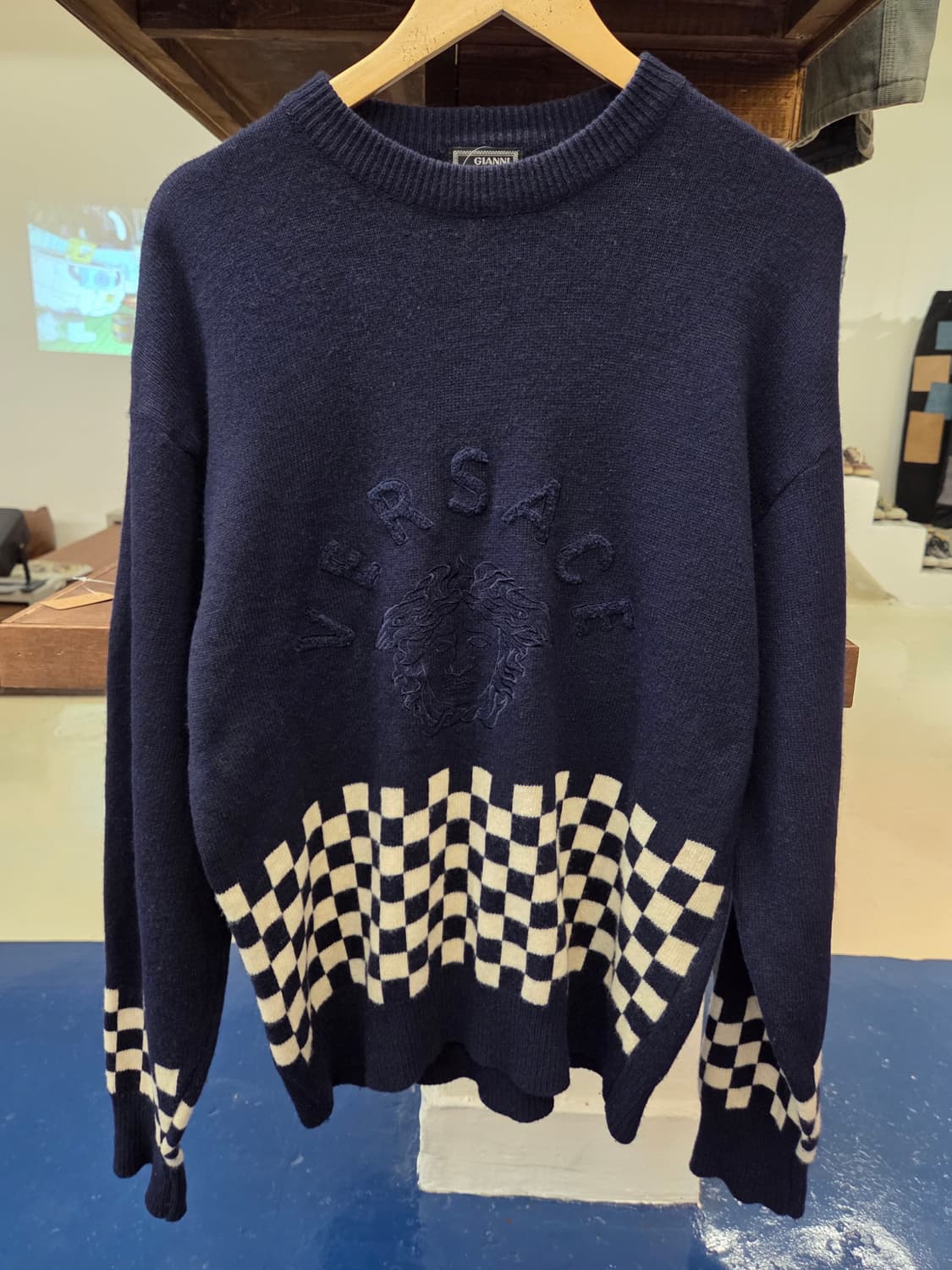 Versace 지아니 베르사체 메두사 체커보드 니트 상품이미지3