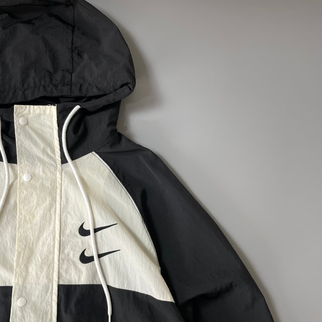 나이키 더블 스우시 우븐 후드자켓 L 상품이미지3