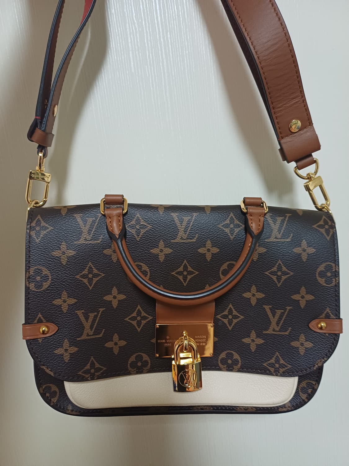 루이비통 보지라르 숄더백 상품이미지1