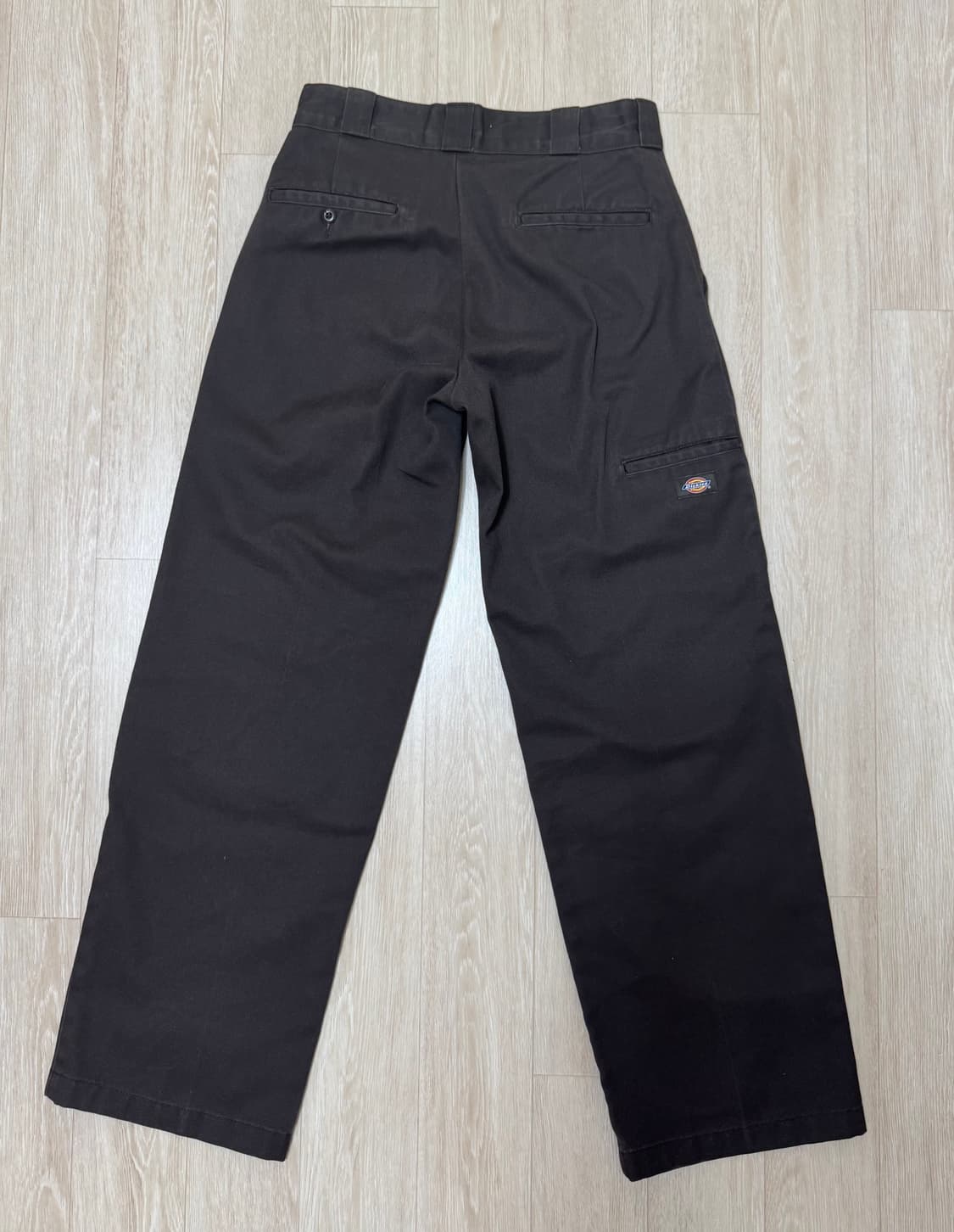 디키즈 더블니 85283 루즈핏 워크팬츠 Dark Brown 상품이미지4