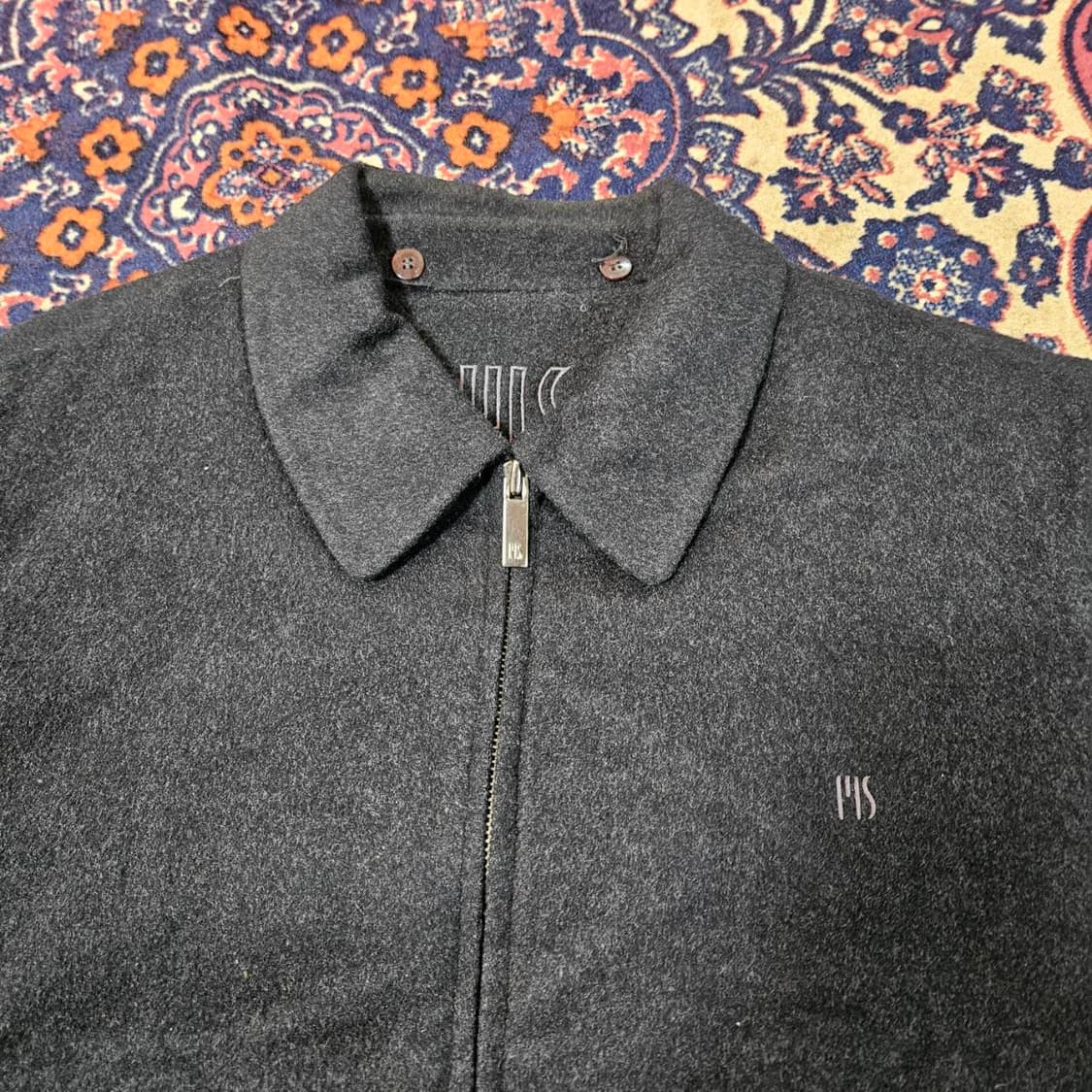 마에스트로 울(Wool) 체크 카라넥 집업 봄버자켓
 상품이미지3