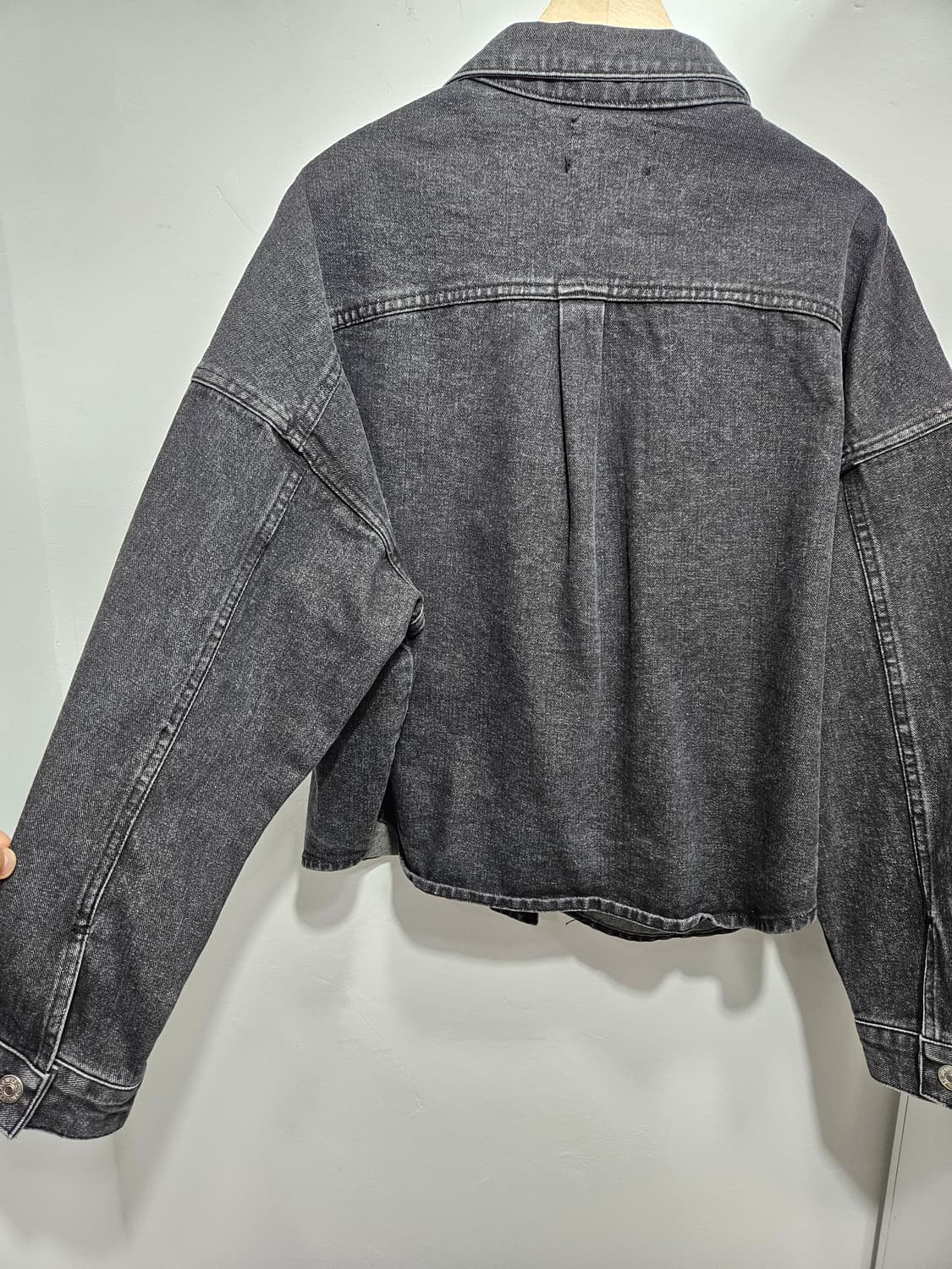 남녀공용 블랙 빈티지 데님 자켓 상품이미지7