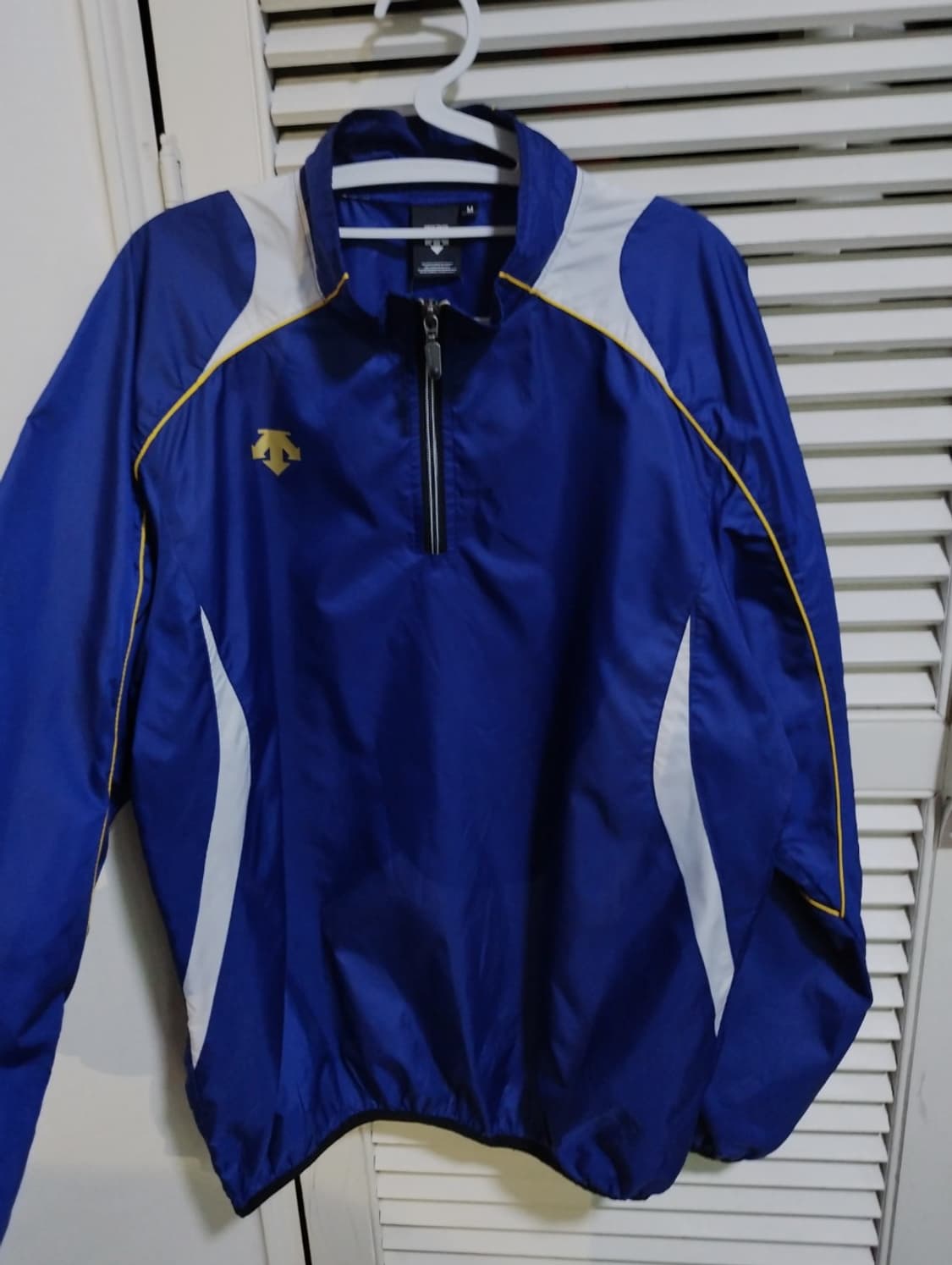 오버핏95 데상트 우븐 반집업 바람막이 상품이미지1