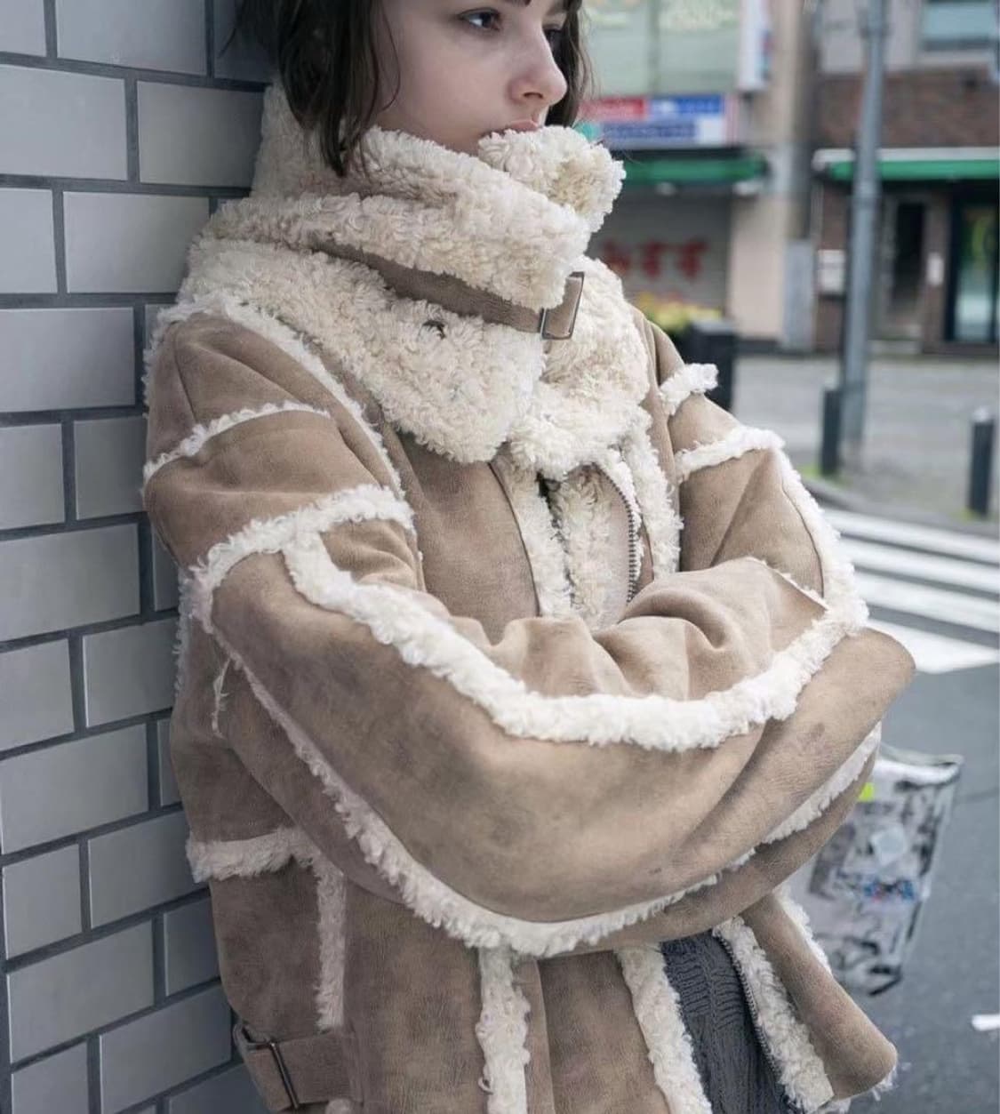 F) perverze 퍼버즈 베이지 무스탕 상품이미지7