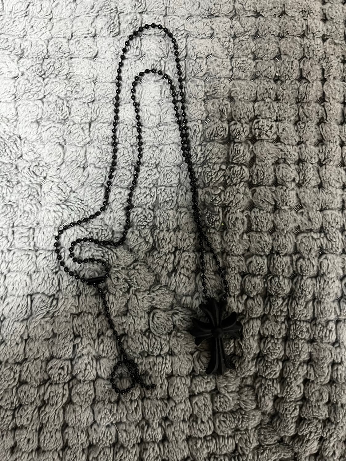 크롬하츠 실리크롬 CH 크로스 펜던트 블랙 상품이미지2