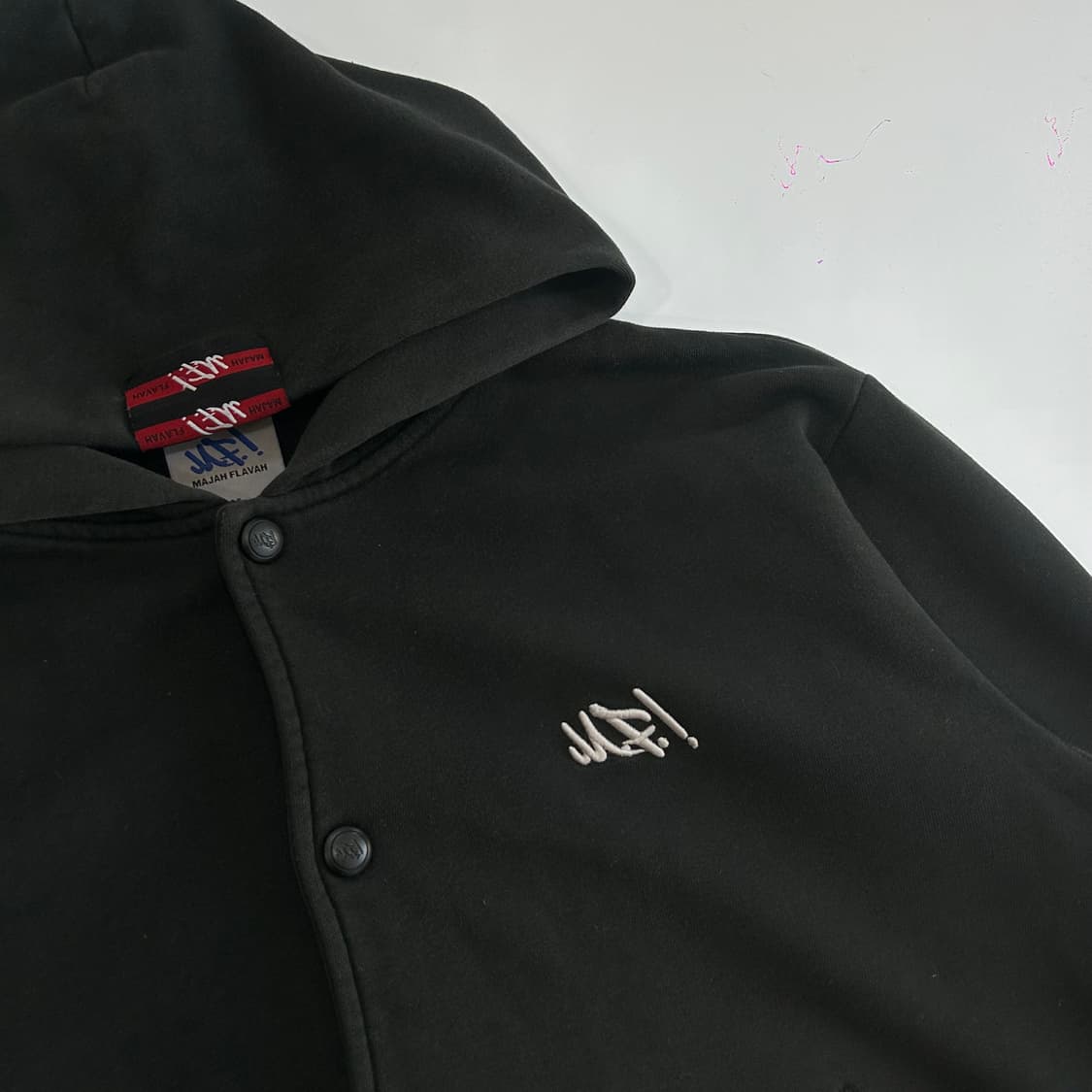 MF.! 마자플라자 백포인트 자수 블랙 버튼업 후드점퍼  상품이미지4