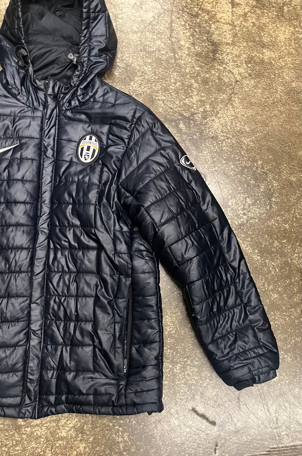 00s 나이키 유벤투스 패딩 후드 블랙 상품이미지4