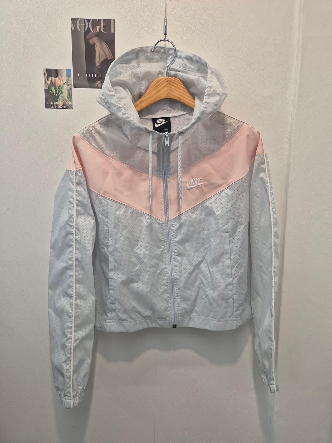 나이키 여성 바람막이  S
 상품이미지1