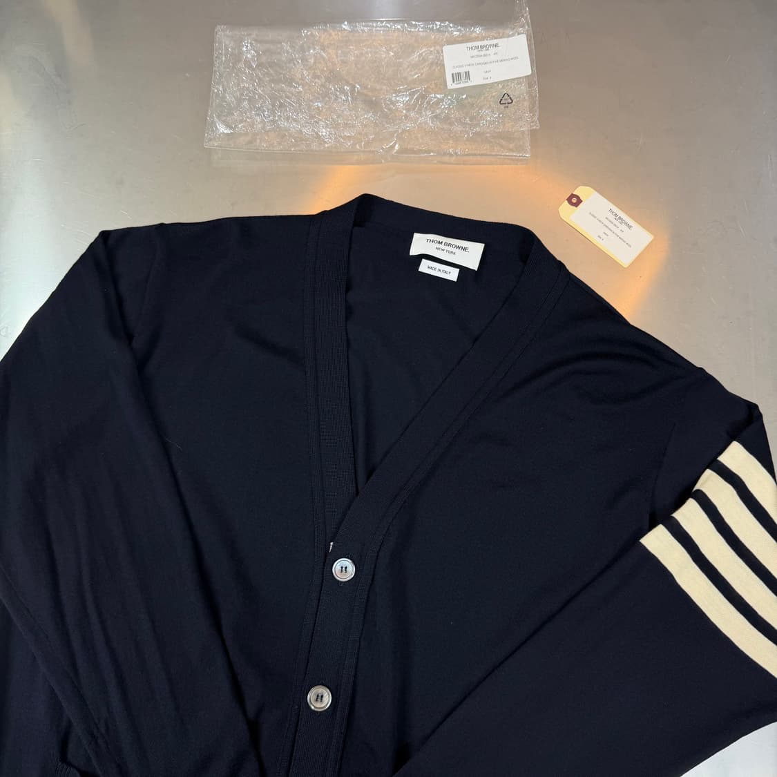 [리오브전포점] 톰브라운 사선 울 가디건 4사이즈 상품이미지3