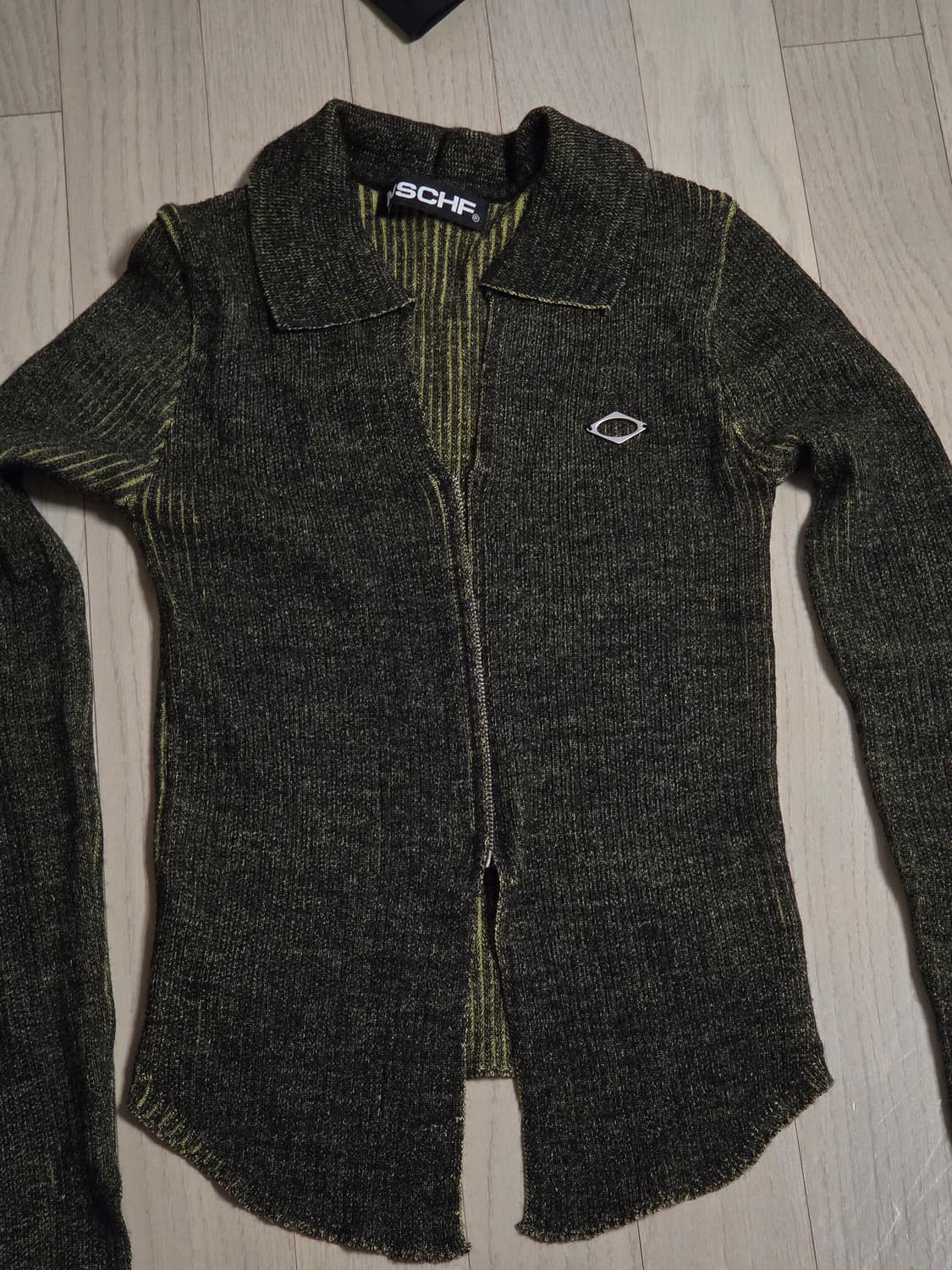 Mischief 니트 롱슬리브 상품이미지1