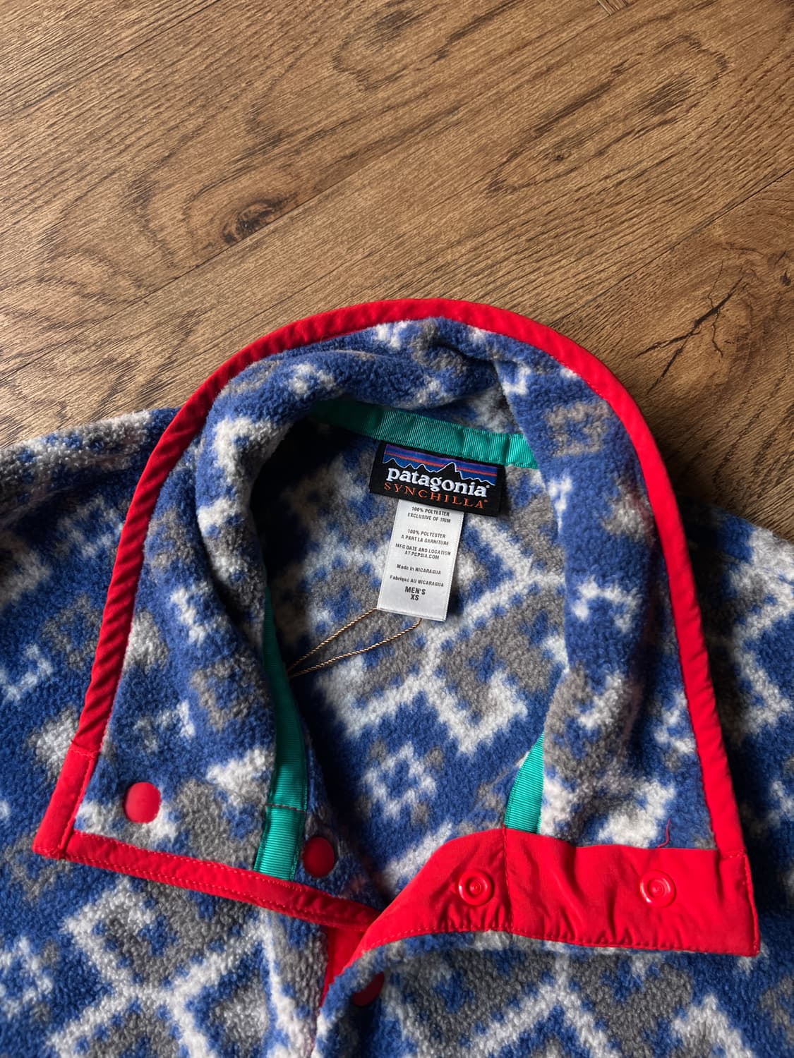 [XS]파타고니아 신칠라 스노우 플레이크 패턴 스냅 플리스 상품이미지2