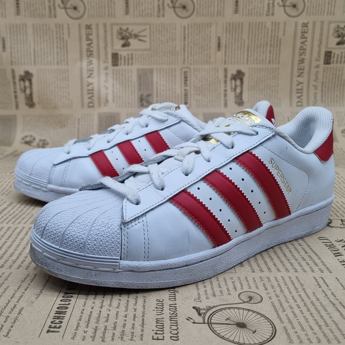 아디다스 슈퍼스타 흰빨 스니커즈 250 상품이미지1