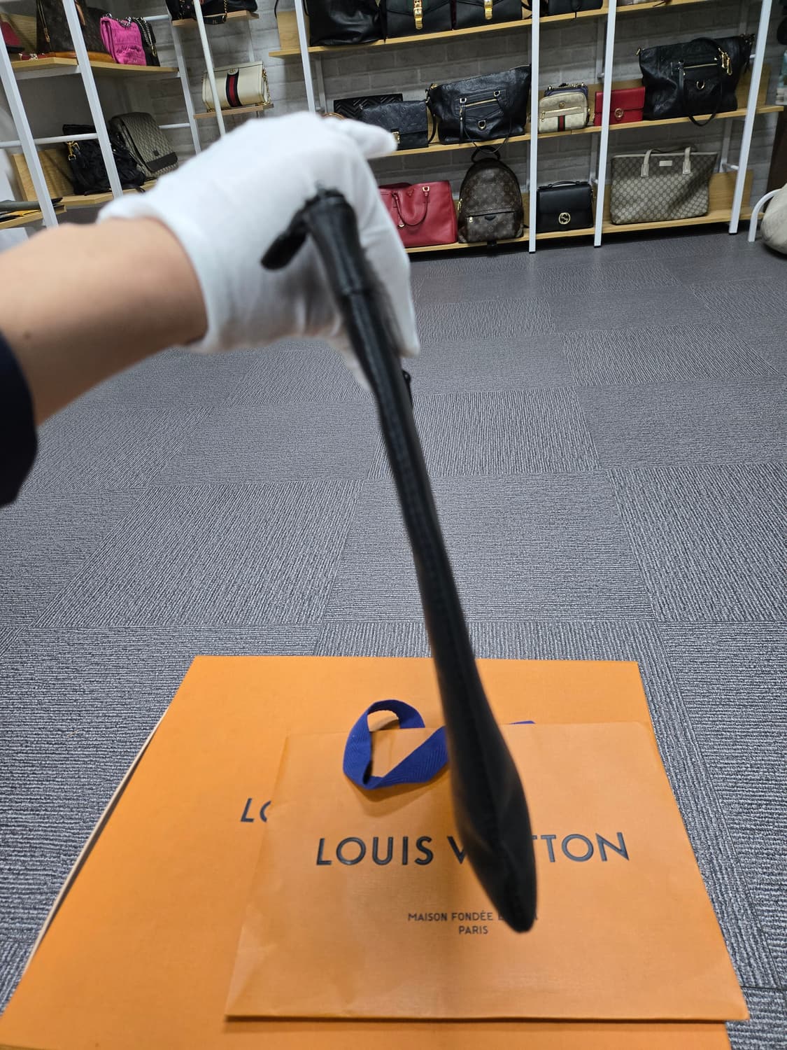 [특가][정품] 루이비통 포쉐트 쉐도우 클러치백 상품이미지3