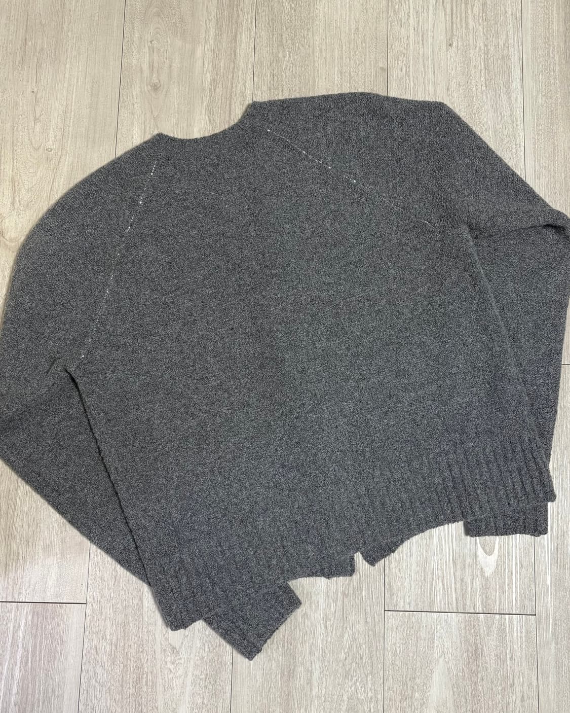 [L]토니웩 26SS 버튼 가디건 그레이 상품이미지4