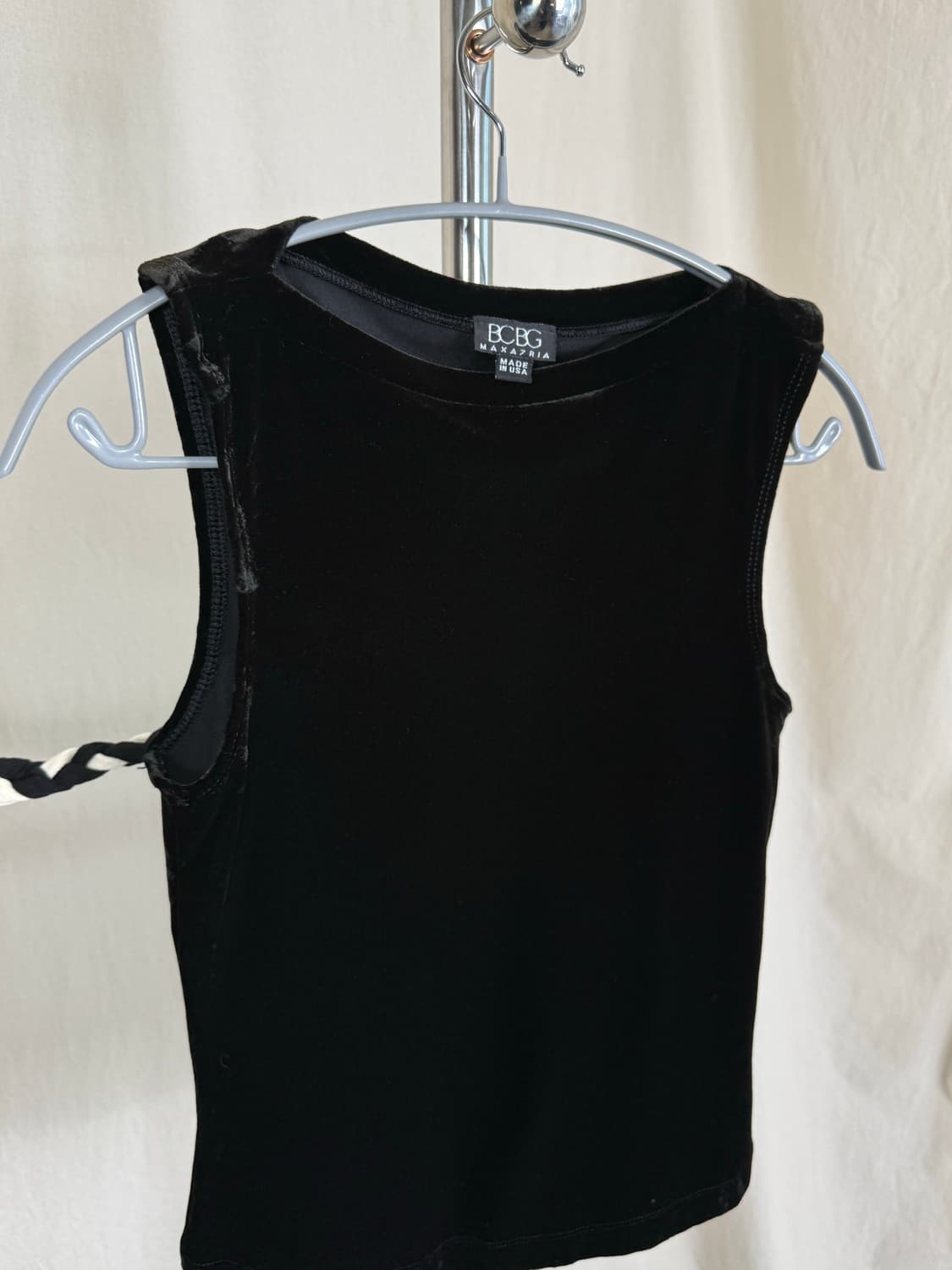 BCBG Maxazria 벨벳 민소매 탑 상품이미지2